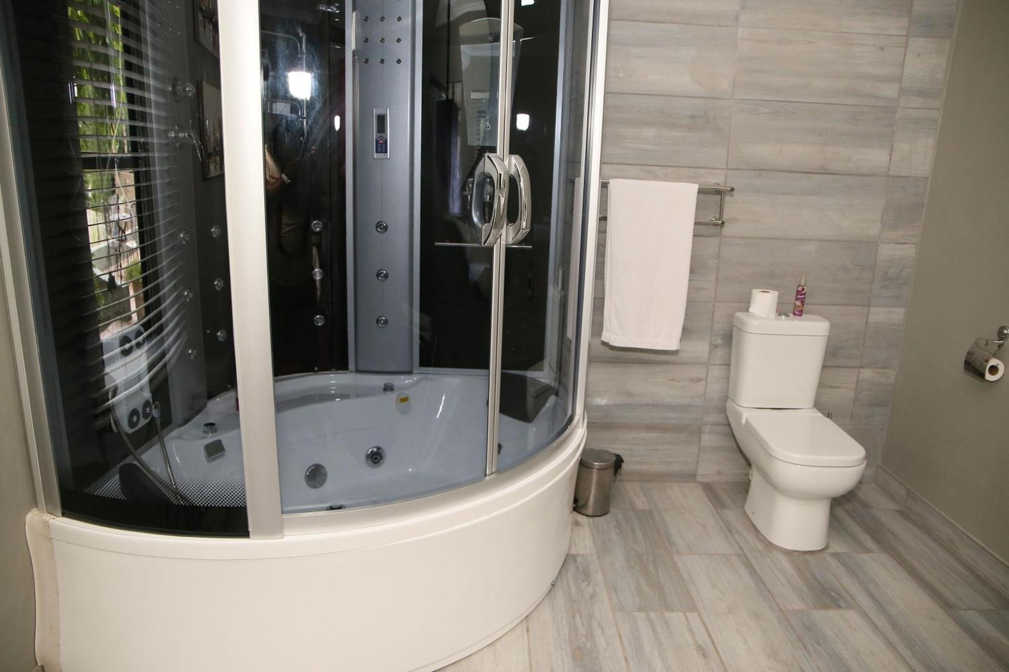 Moonriver Guest house