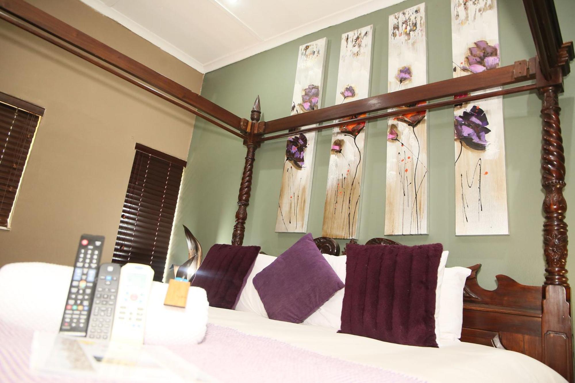Moonriver Guest house Upington